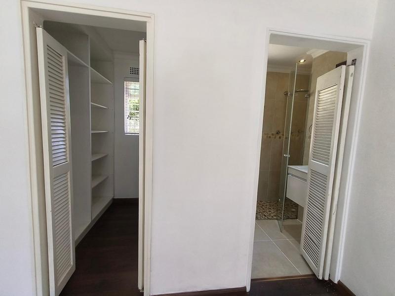 To Let 4 Bedroom Property for Rent in Table View Western Cape